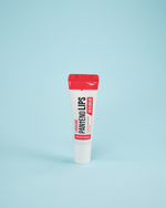 Imazh i balmit për buzët MEDIHEAL Labocare Pantenolips Healbalm (10ml). Balmi i thatë, ushqyes dhe mbrojtës rigjeneron buzët e thata dhe jep hidratim të thellë me përbërësin kryesor Panthenol B5.