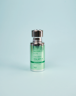 Imazh i esencës/serumit të fytyrës VT COSMETICS Cica Reti-A Essence 0.3% (30ml). Esenca me përqindje të lartë 0.3% HPR Retinoid forcon kolagjenin, përmirëson elasticitetin dhe redukton rrudhat me kompleksin Reti-A™ dhe CICAHYALON™ (Centella Asiatica/Acidi Hialuronik).