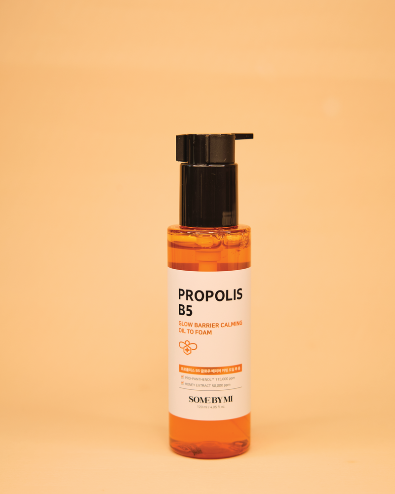 SOME BY MI Propolis B5 Glow Barrier Calming Oil to Foam